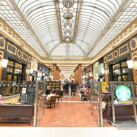Apartment Location 4p - Champs-elysees *